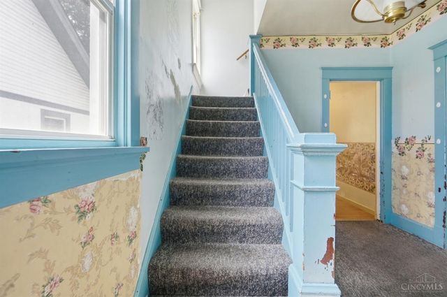 5209 Rolston Avenue, Norwood, OH 45212