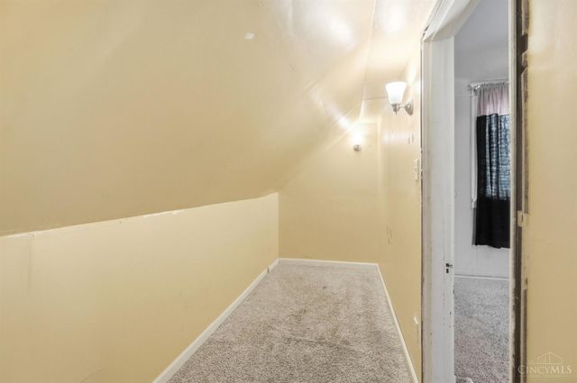 5209 Rolston Avenue, Norwood, OH 45212