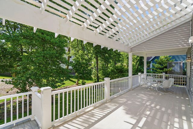 4 Columbine Drive, South Haven, MI 49090