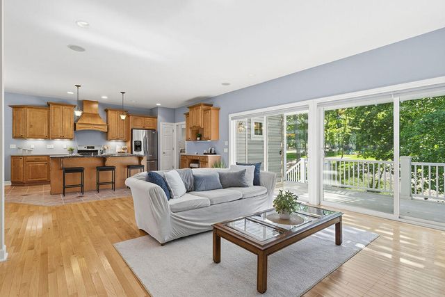 4 Columbine Drive, South Haven, MI 49090