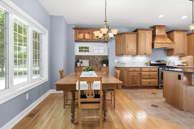 4 Columbine Drive, South Haven, MI 49090