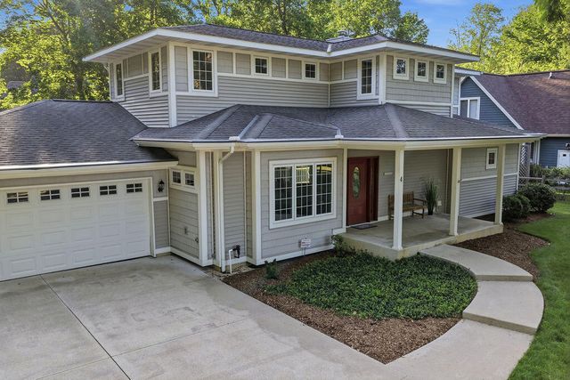 4 Columbine Drive, South Haven, MI 49090