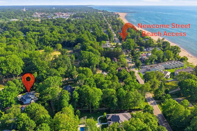 4 Columbine Drive, South Haven, MI 49090