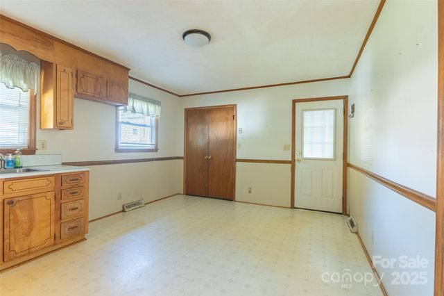 2629 Paula Drive, Gastonia, NC 28054