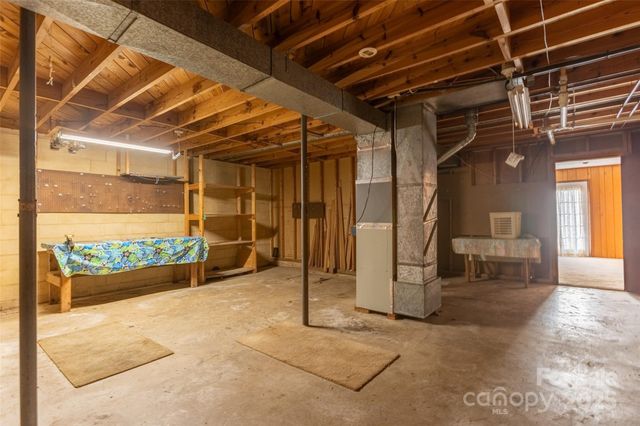 2629 Paula Drive, Gastonia, NC 28054