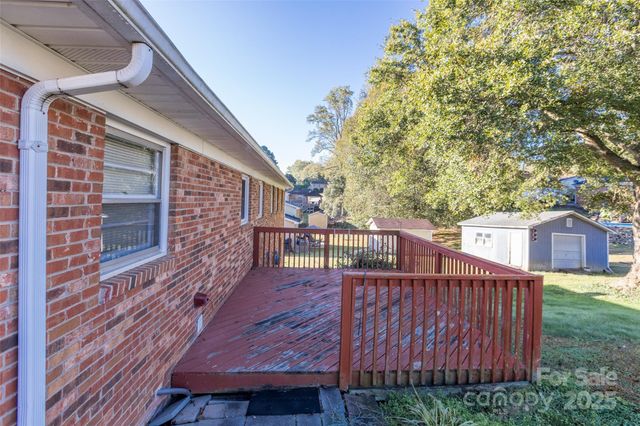 2629 Paula Drive, Gastonia, NC 28054