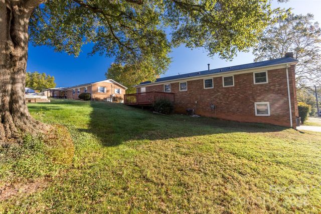 2629 Paula Drive, Gastonia, NC 28054