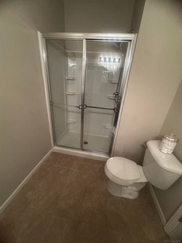 29459 Woodpark Circle 29, Warren, MI 48092