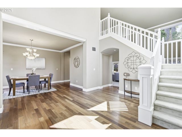 2423 TIPPERARY Ct, West Linn, OR 97068