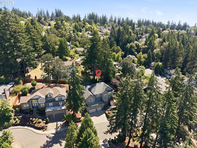 2423 TIPPERARY Ct, West Linn, OR 97068
