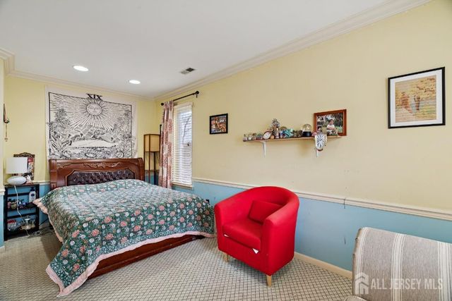 118 Coppertree Court, Edison, NJ 08820