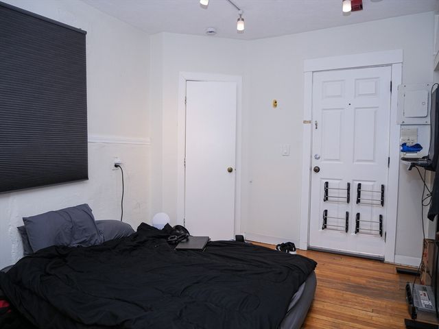 259 W Newton St 1, Boston, MA 02116