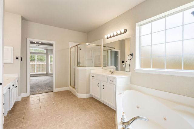 5904 Crestberry Lane, Sachse, TX 75048