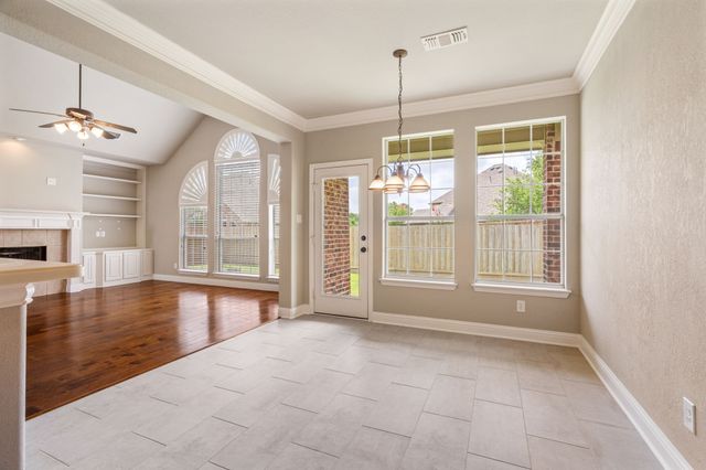 5904 Crestberry Lane, Sachse, TX 75048