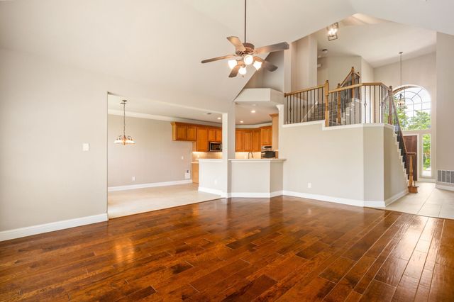 5904 Crestberry Lane, Sachse, TX 75048