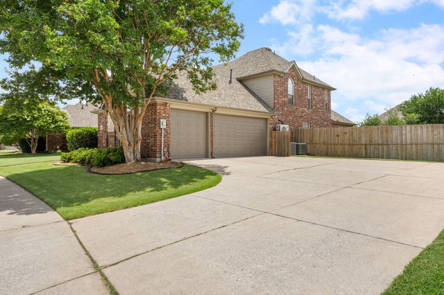 5904 Crestberry Lane, Sachse, TX 75048