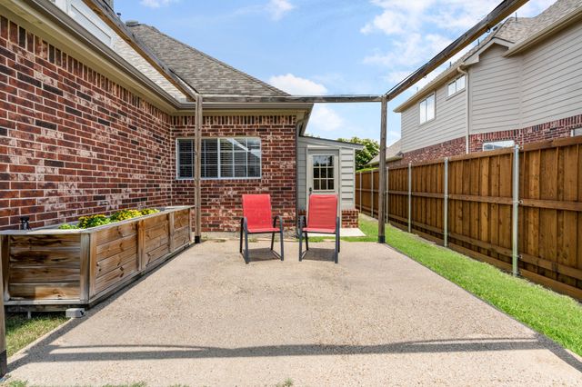 5904 Crestberry Lane, Sachse, TX 75048