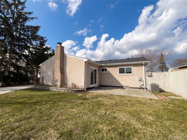 42195 Fairview Drive, Canton Charter Township, MI 48187