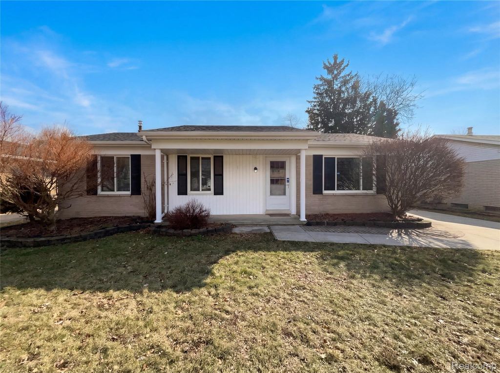 42195 Fairview Drive, Canton Charter Township, MI 48187
