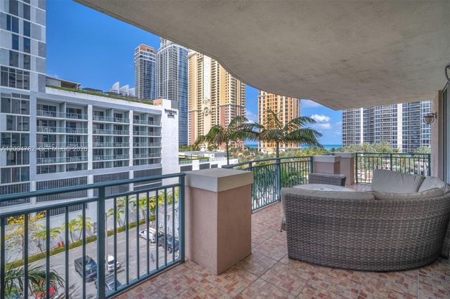17555 Atlantic Blvd 707, Sunny Isles Beach, FL 33160