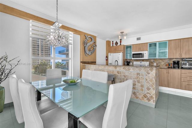 17555 Atlantic Blvd 707, Sunny Isles Beach, FL 33160