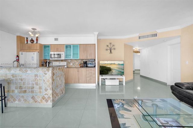 17555 Atlantic Blvd 707, Sunny Isles Beach, FL 33160