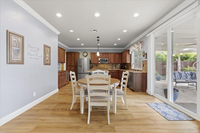 1641 Hummingbird Way, Roseville, CA 95747