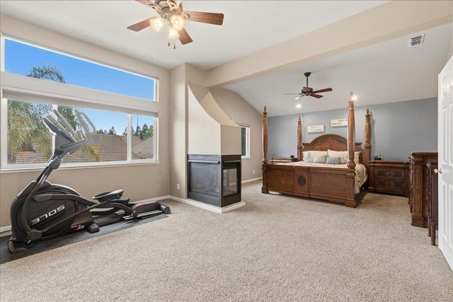 1641 Hummingbird Way, Roseville, CA 95747