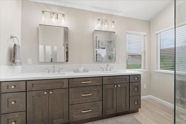 1641 Hummingbird Way, Roseville, CA 95747
