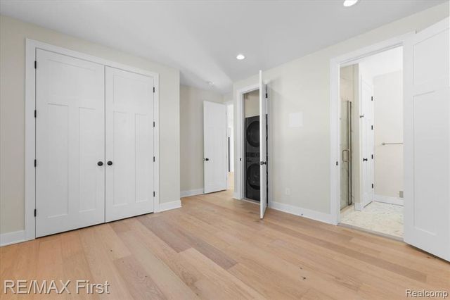 700 Devillen Avenue, Royal Oak, MI 48073