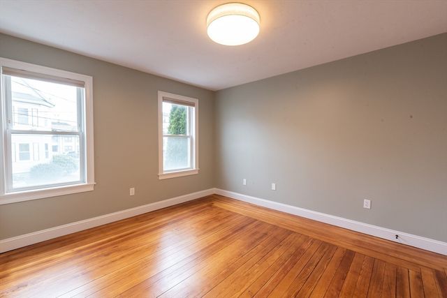 19 Hoyle 1, Norwood, MA 02062