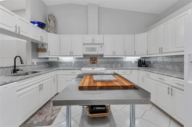 1780 DEBORAH DRIVE 27, Punta Gorda, FL 33950