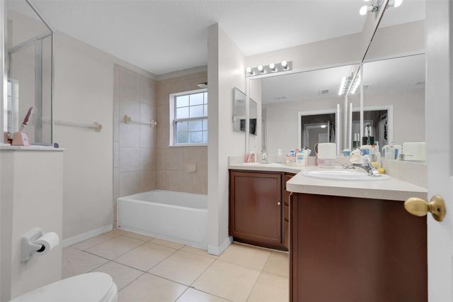 4384 PARADISE COVE COURT, Kissimmee, FL 34746