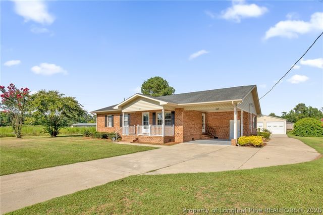 221 Old Baker Road, Maxton, NC 28364