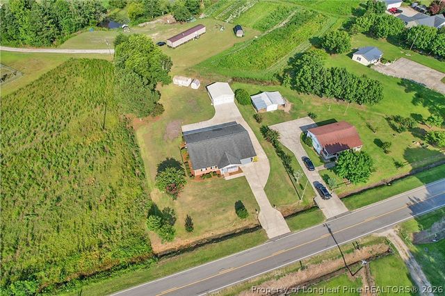 221 Old Baker Road, Maxton, NC 28364