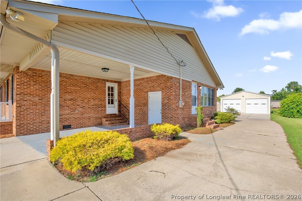 221 Old Baker Road, Maxton, NC 28364 — photo 4