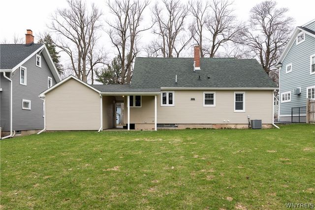 47 Harvard Place, Orchard Park, NY 14127