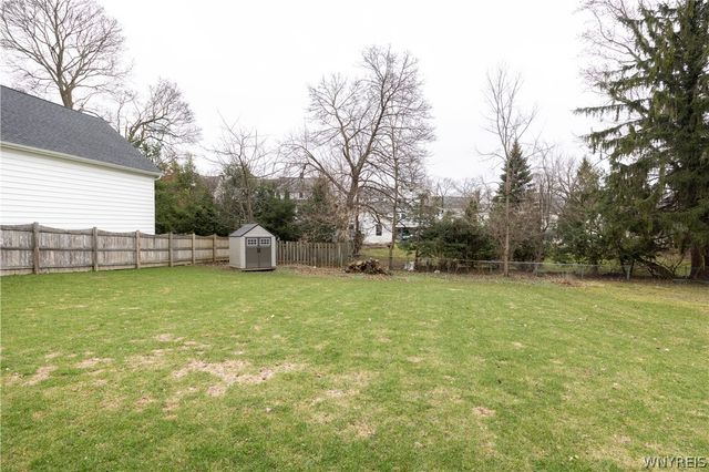 47 Harvard Place, Orchard Park, NY 14127