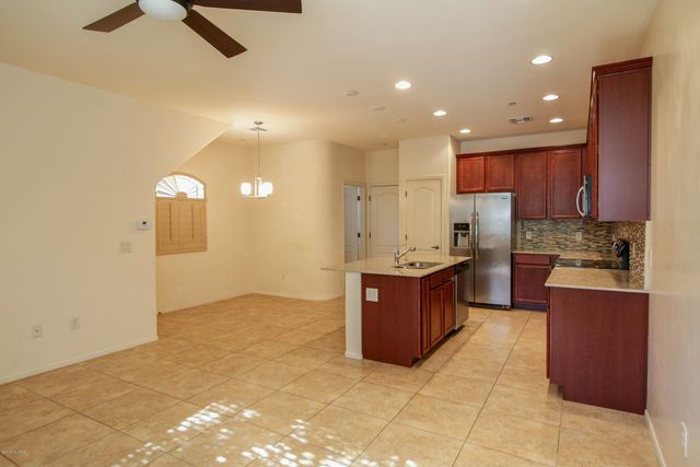 2390 E Blue Diamond Drive, Tucson, AZ 85718