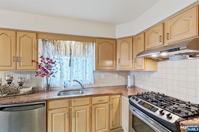 46 Bayliss Street, North Arlington, NJ 07031