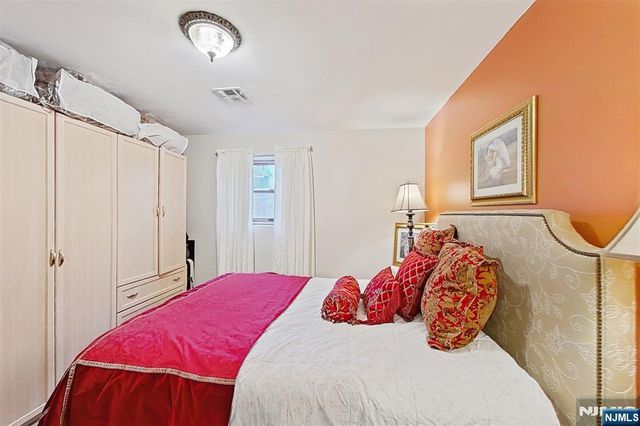 46 Bayliss Street, North Arlington, NJ 07031