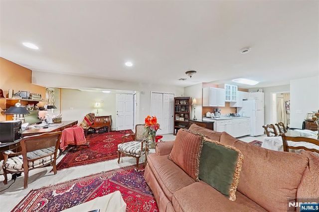 46 Bayliss Street, North Arlington, NJ 07031