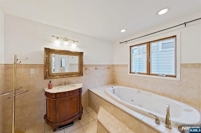 46 Bayliss Street, North Arlington, NJ 07031