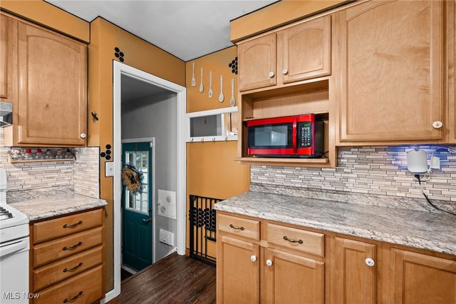 866 Elmwood Avenue, Wickliffe, OH 44092