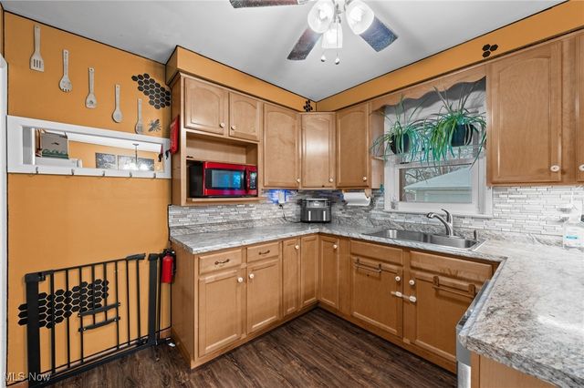 866 Elmwood Avenue, Wickliffe, OH 44092