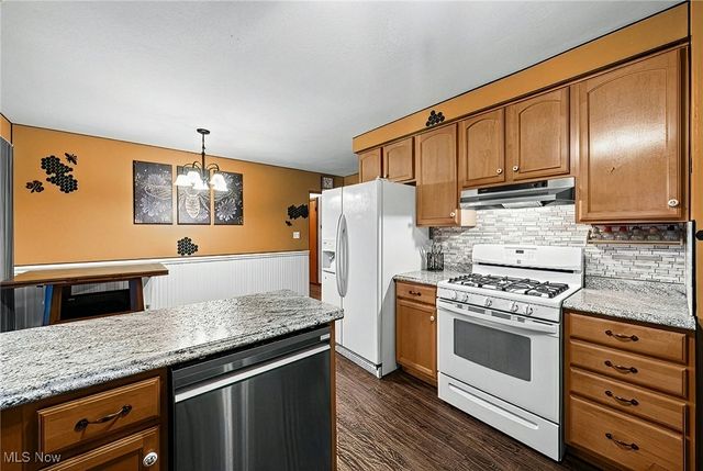 866 Elmwood Avenue, Wickliffe, OH 44092