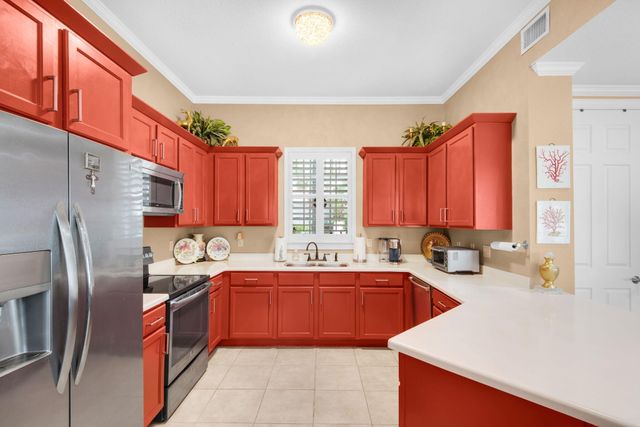 2316 Crystal Cove Lane 606, Miramar Beach, FL 32550