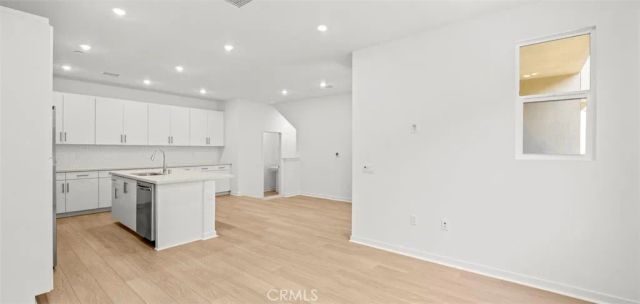 107 S Laxore Street 404, Anaheim, CA 92804