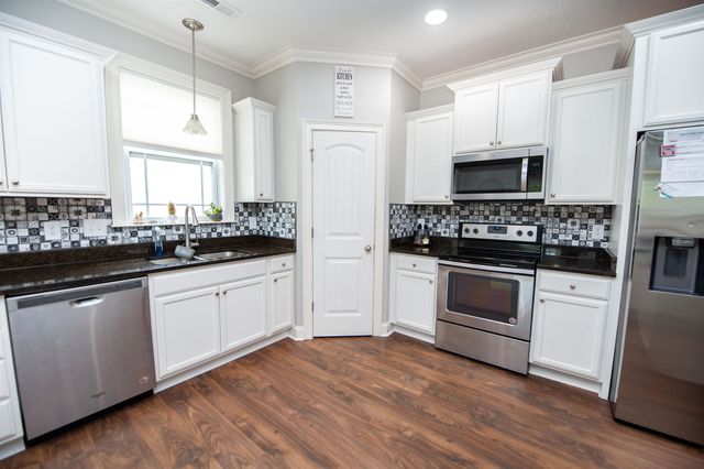 764 Sterling Drive, Boiling Springs, SC 29316