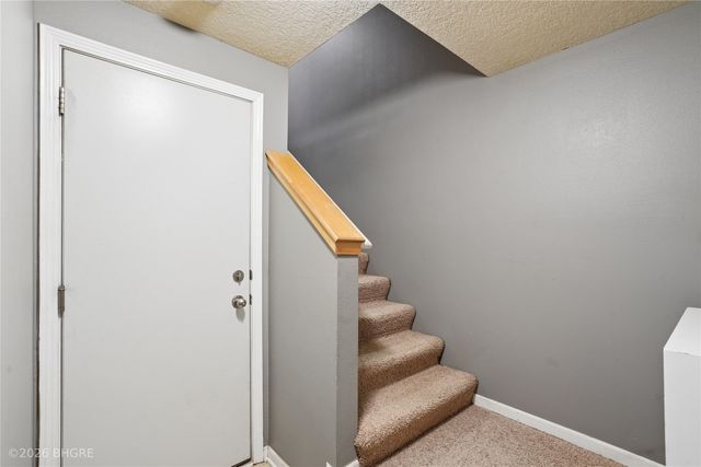 3051 SW White Birch Drive, Ankeny, IA 50023